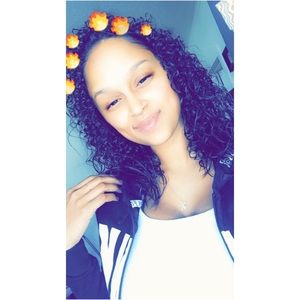 Meet your Posher, Arianna